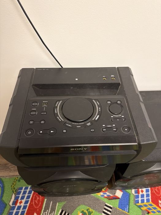 Vand boxe SONY SHAKE-X30