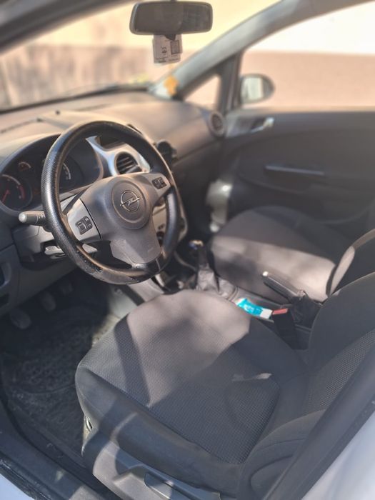Vand Opel Corsa 2012 / Euro 5 / Diesel