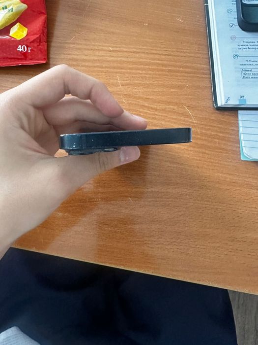 Айфон 14 черный.