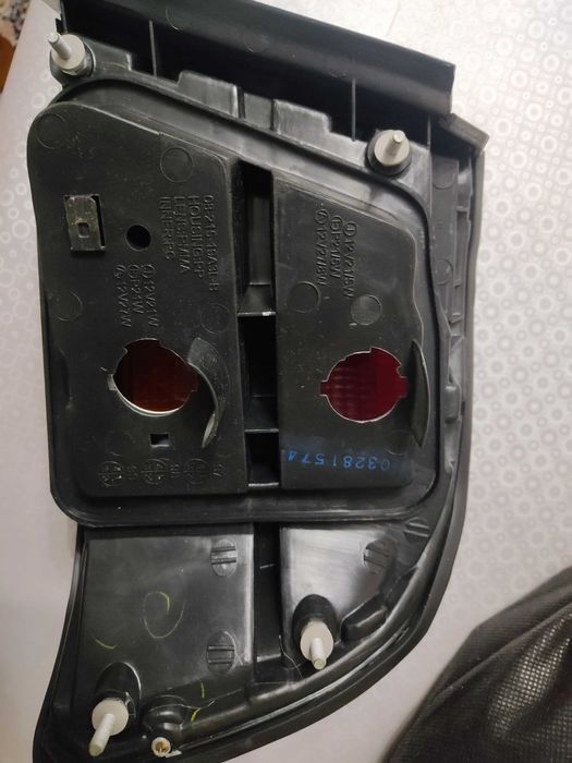 Фара Мерседес 190