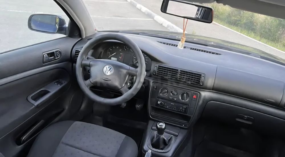 Volkswagen Passat B5