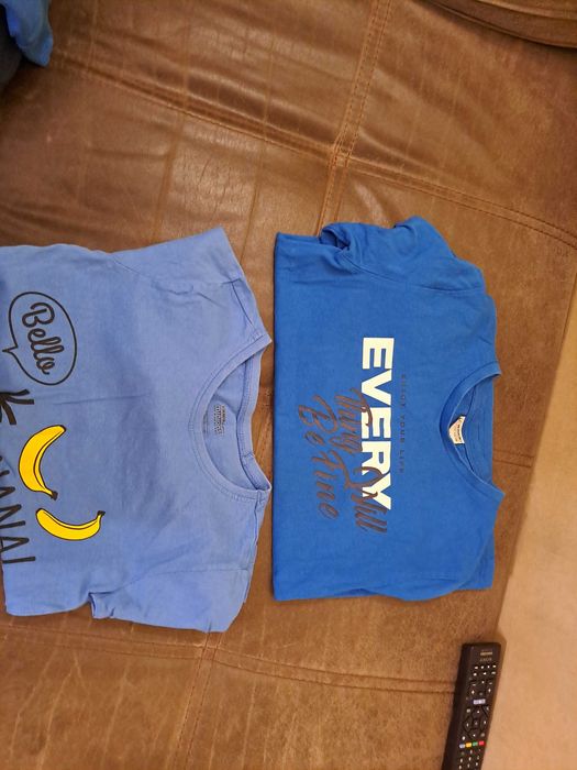 10 броя блузи с дълъг ръкав и 2 броя долнища