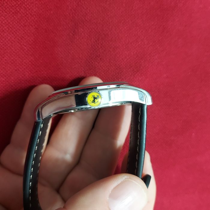 Ceas Scuderia Ferrari