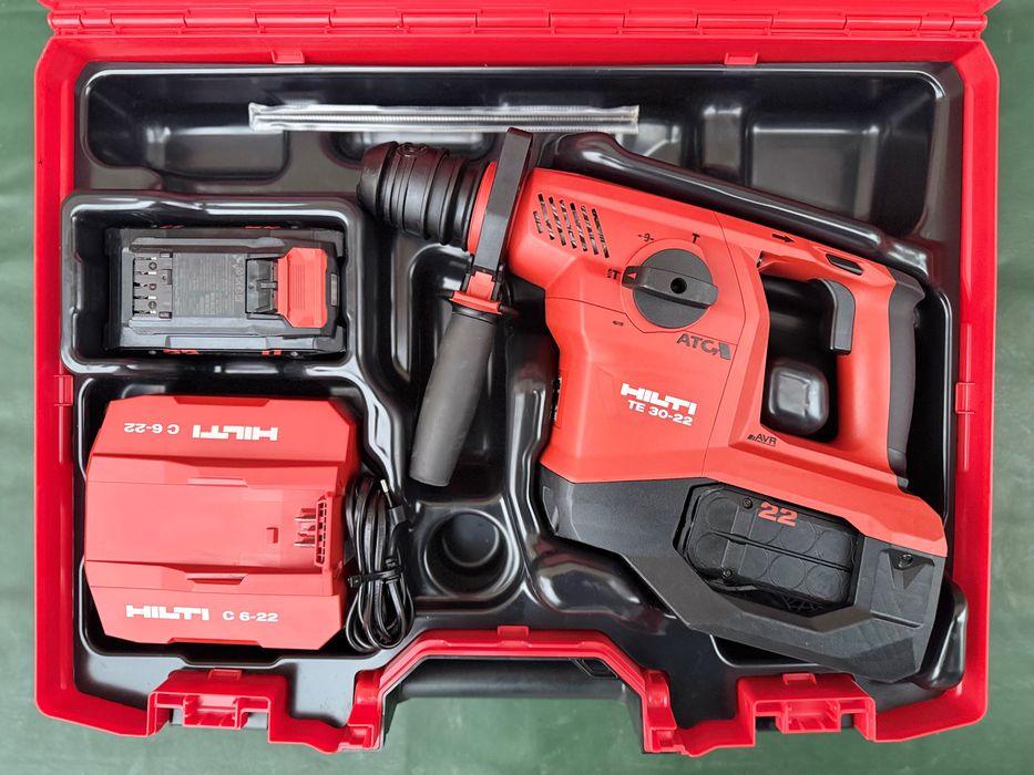 Hilti TE 30-22 ATC Nuron SDS Plus + 2x 8.0Ah батерии КАТО НОВ
