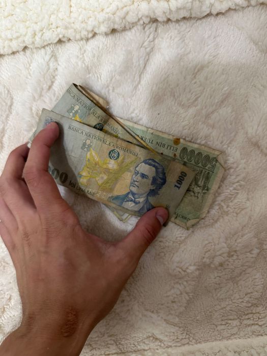Vand Bani si Monezi vechi
