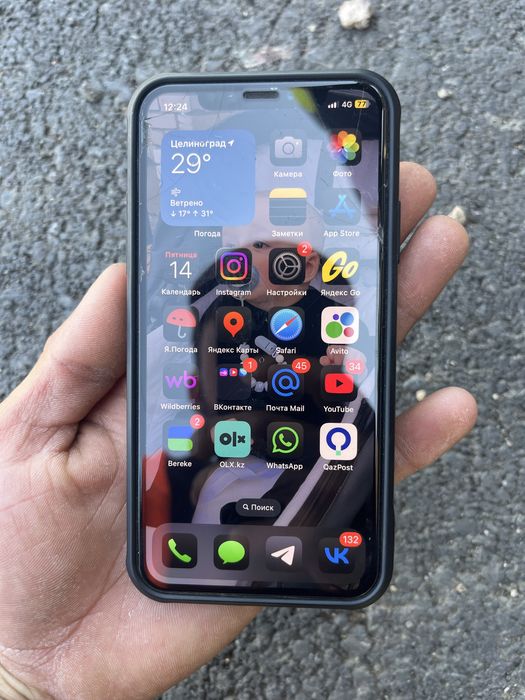 Продаю Iphone Xs
