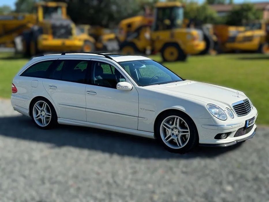 Dezmembrari / Dezmembrez MERCEDES BENZ E-CLASS W211
