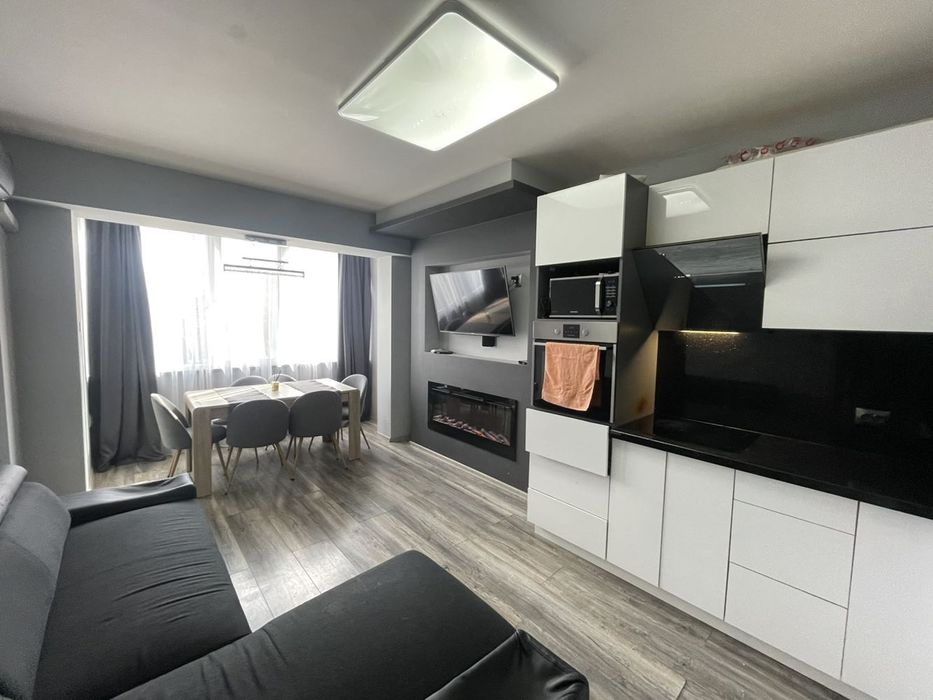 Дава се под наем Тристаен апартамент в София, Толстой - 67 кв.м за 598.23 € - Снимка #2