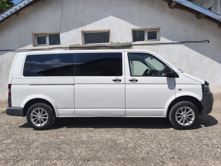 Autoturism Volkswagen Transporter T5 facelift, 9 locuri, M1, 2.0 TDI, euro 5, 194964 km reali, aer condiționat, import Olanda