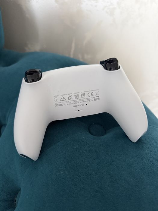 Maneta joystick Ps5 controller playstation 5 , ca nou ( ultimul model )