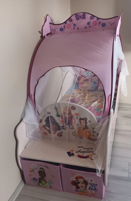 Vând pat Disney princess