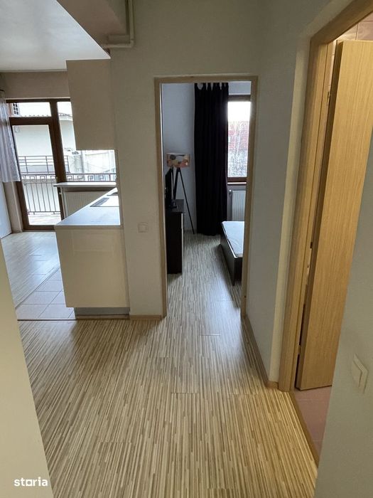 Închiriez apartament , cartier Bună Ziua
