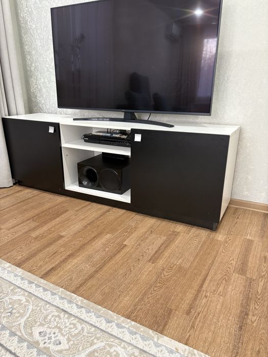 Продам тумбу под телевизор