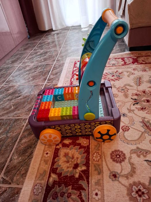 Chipolino,Количка за прохождане и игра с кубчета