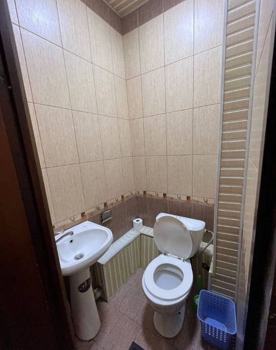 Sebzorda gʻafur gʻulom metro tarnov restorani bolarga arendaga kv