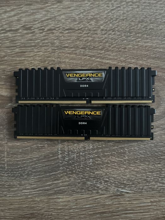Corsair Vengeance LPX 16GB (2x8GB) DDR4 3200MHz CL16 – Kit Dual Channel