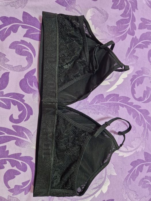 Сутиени NL4YOU и Cropp