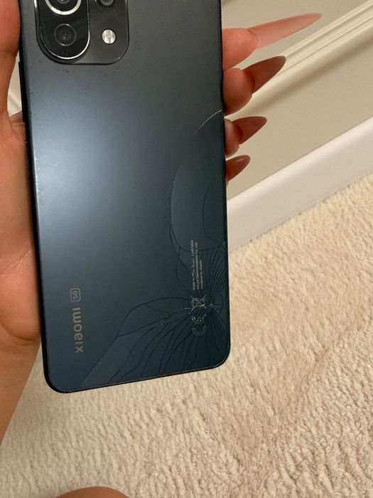 Xiaomi 11 lite за приемлемую цену