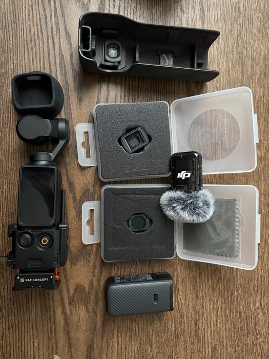 Dji  pocket 3 creator combo