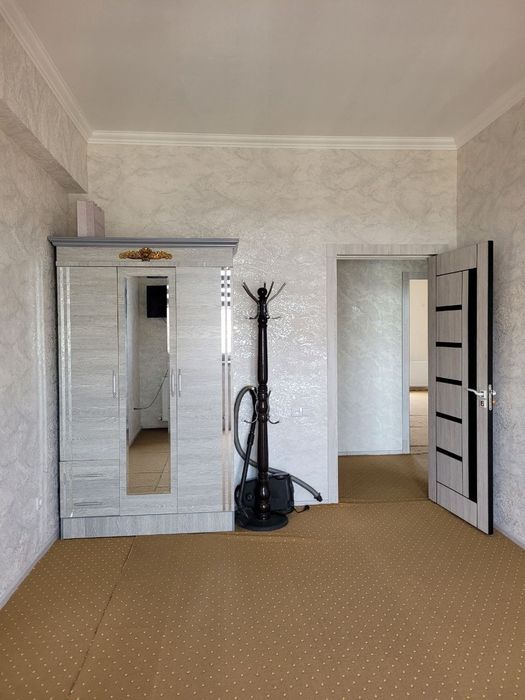 2 xonali kvartira sotiladi (ijaraga ham beriladi)