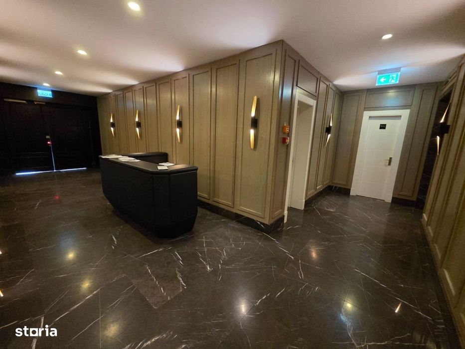 Apartament cu 4 camere si curte privata exclusiva