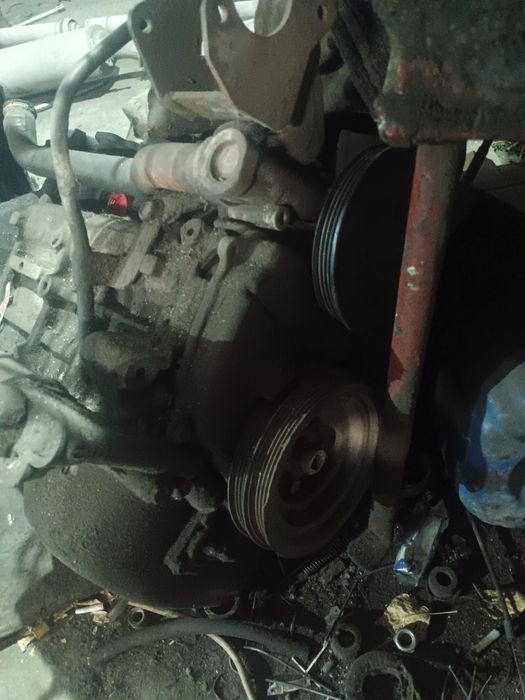 Движок на Митсубиси