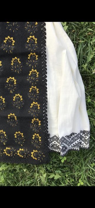 De vânzare superb  costum popular autentic