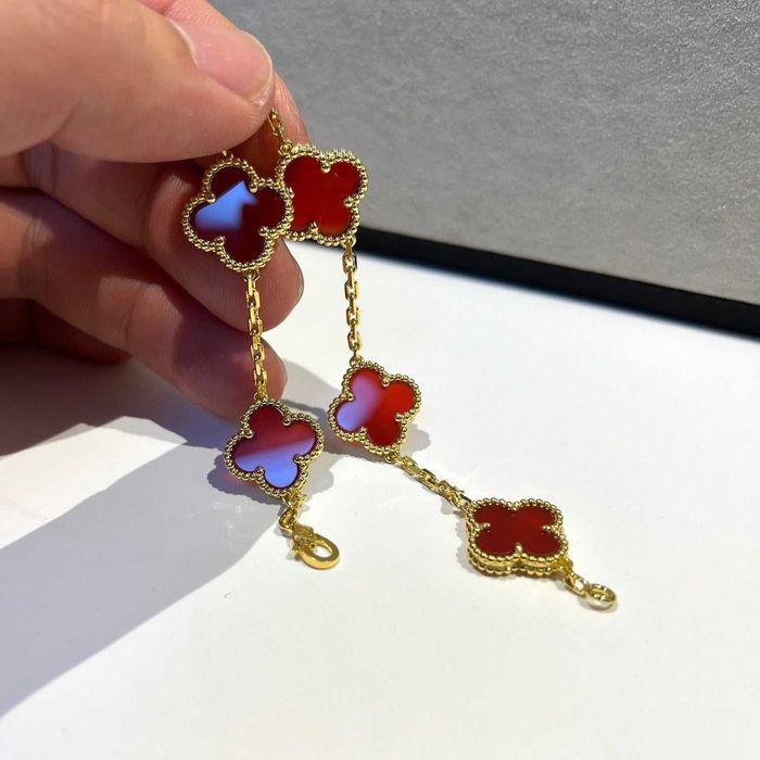 Brățară Van Cleef & Arpels Gold 18K Red