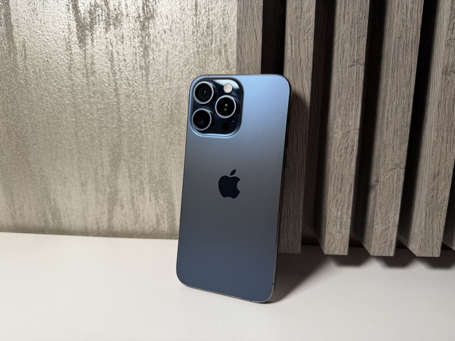 iPhone 15 Pro Max 256GB Garantie 2 ani Universul Telefoanelor