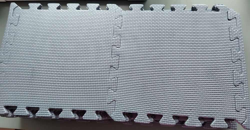 Мек пъзел за под