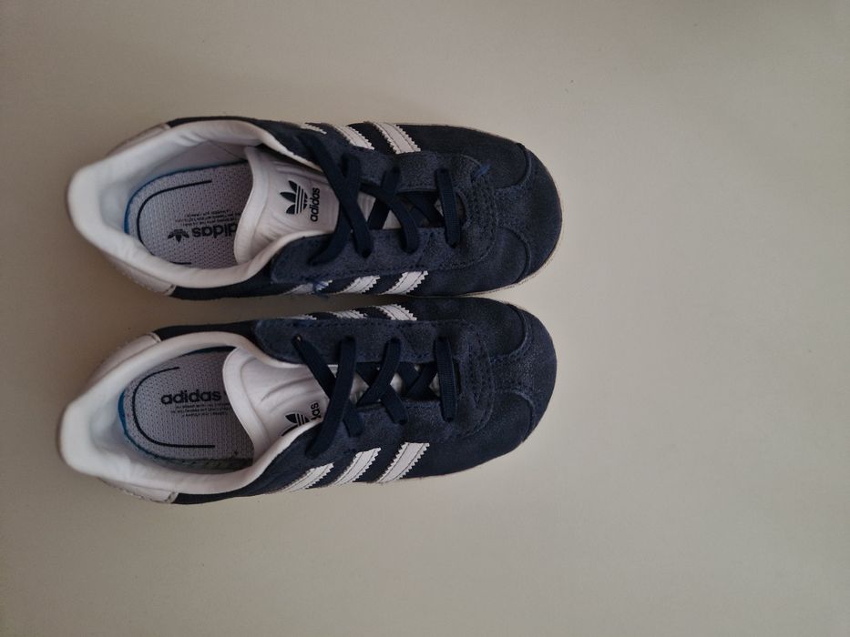 Детски маратонки adidas gazelle 25 1/2