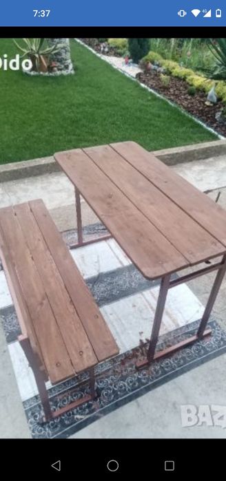 Пейка и маса за деца.Боядисана и лакирана .