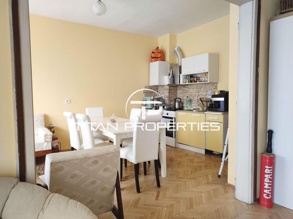 ДО КЛЮЧ! Многостаен апартамент за продажба в Център