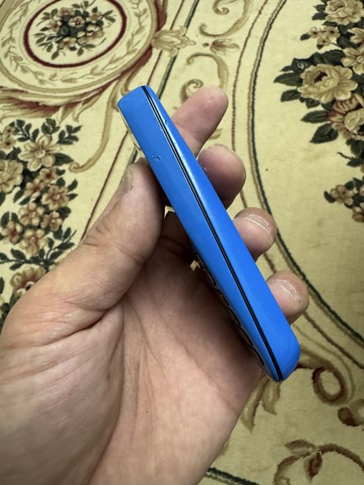 Nokia 101 сотилади.