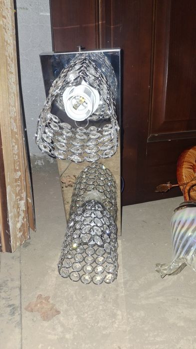 Продам люстры не дорого