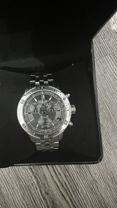 Часы Tissot PRS 200