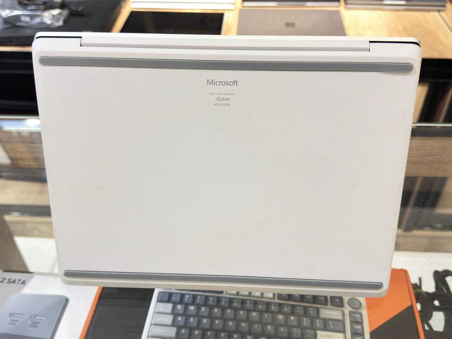 MICROSOFT SURFACE GO CORE i5-1035U ram 16 ssd 256 Сенсорный