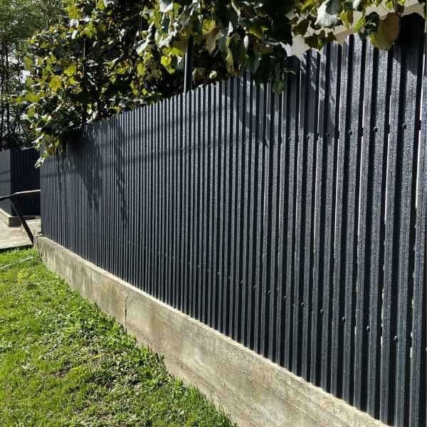 Garduri din sipca metalica, panou stil jaluzele, BCA, tabla si plasa