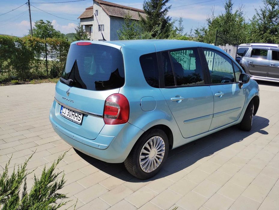 Vând Renault Grand Modus