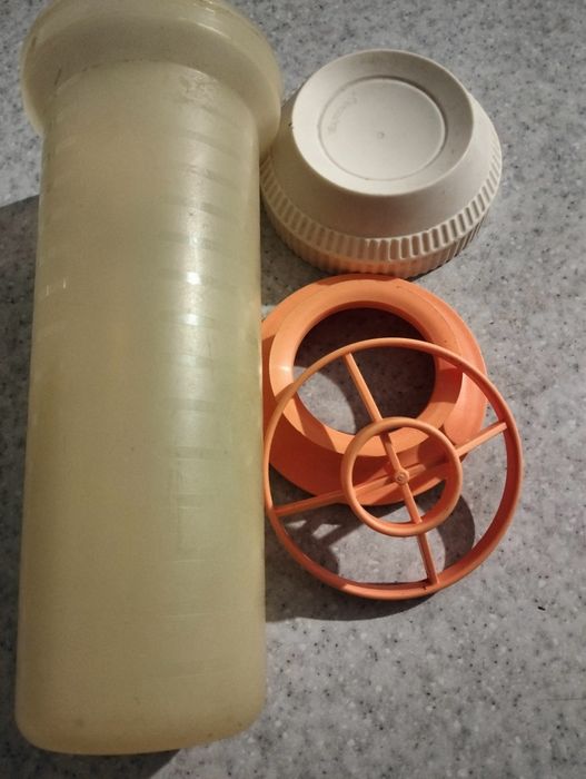 Tupperware  шейкер