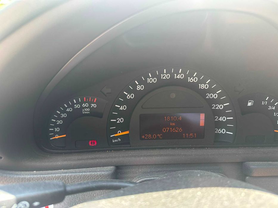 mercedes benz c180 2002