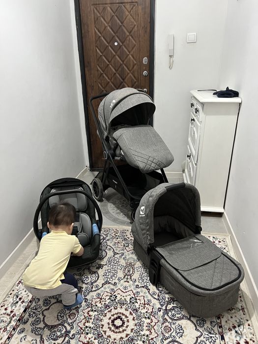 Коляска детская 3 в 1 всесезонная