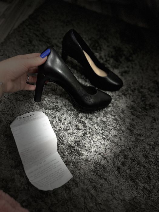 Pantofi cu toc Clarks