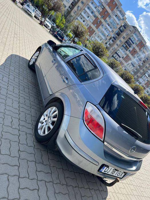 Opel astra h 1.7