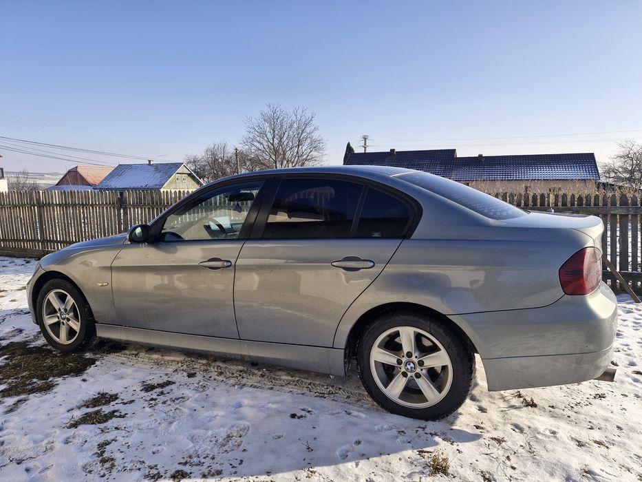 Vând BMW e90 stare buna de funcționare