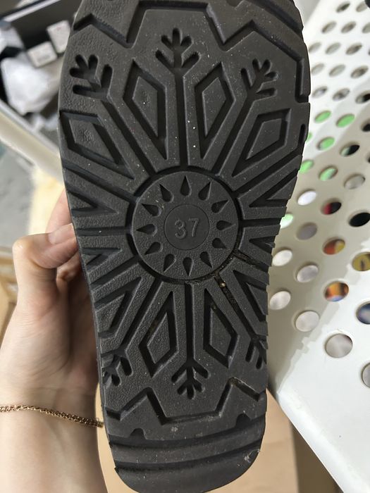 Обувь зимняя Угги