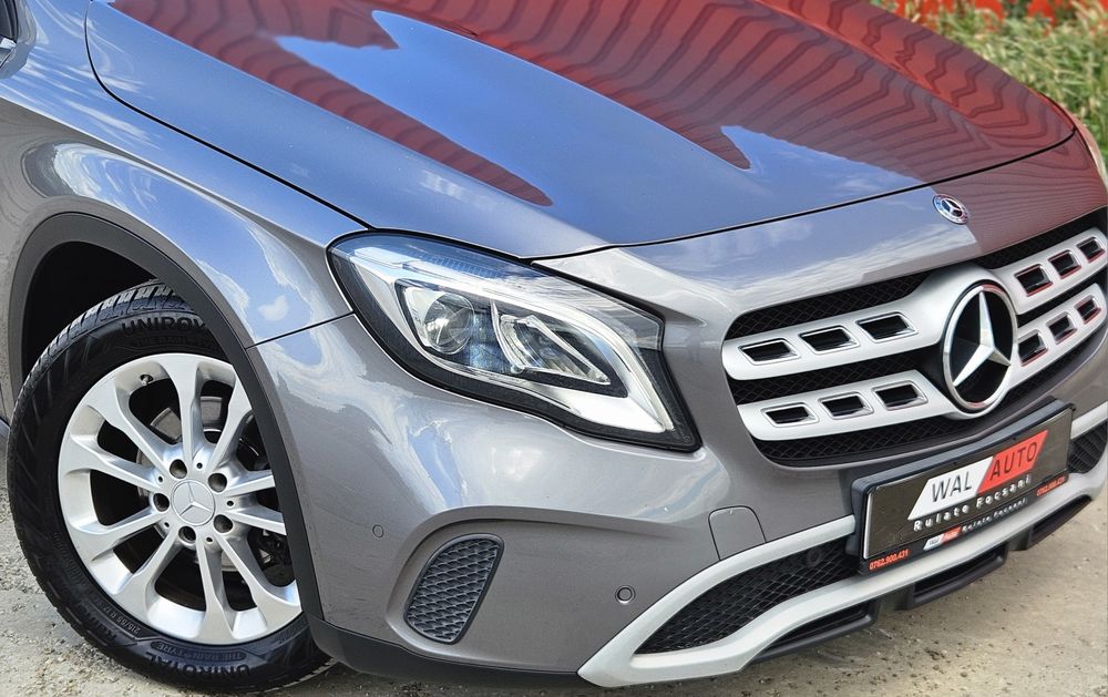 MERCEDES-BENZ GLA 2018 — imagine 3