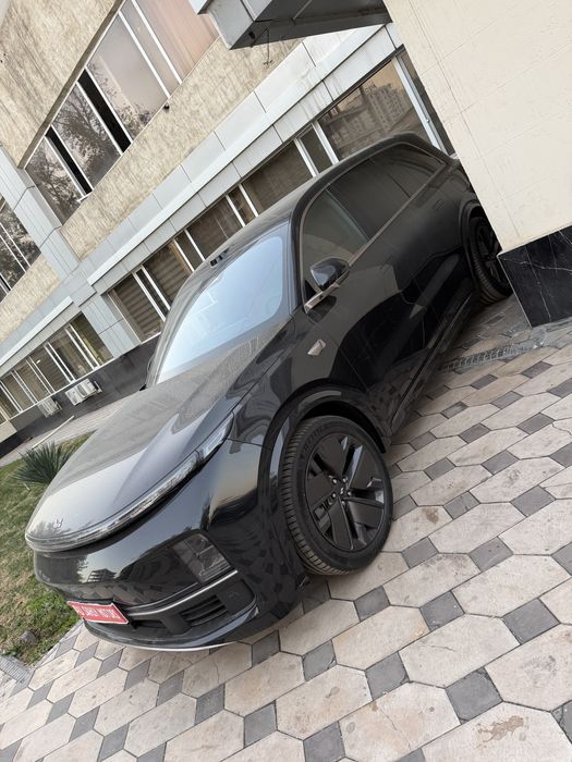 Ли 9 Рестайлинг Ултра автосалон. Гарантия