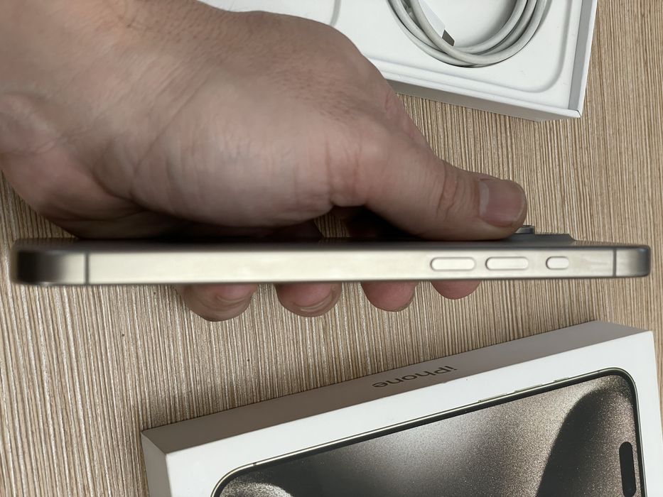 Iphone 15 Pro Max 256 gb ca NOU