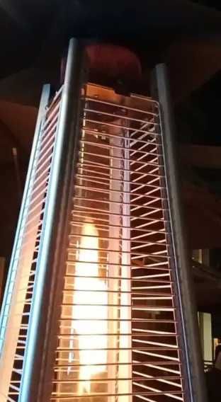 Уличный камин- обогреватель!